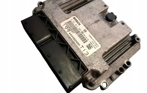 Fiat Grande Punto Engine control unit/module 55205937