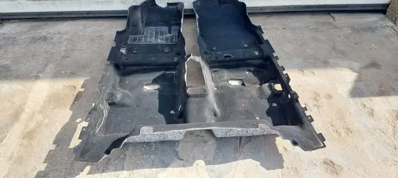Mazda 3 II Interior carpet BBR168670C