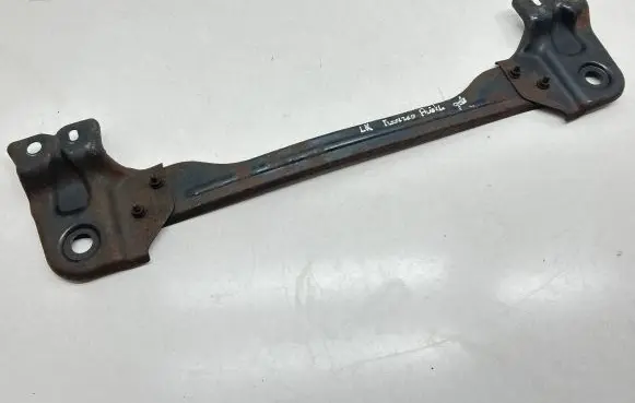 Land Rover Range Rover Evoque L538 Bottom radiator support slam panel 6G9NR10684C G9H7A2611