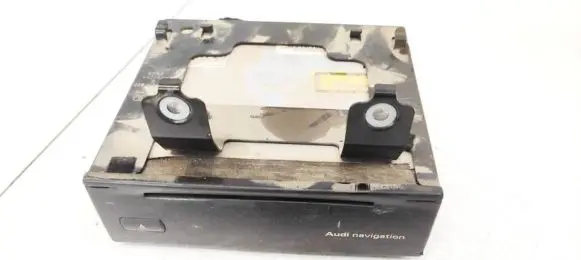 Audi A3 S3 8P CD/DVD changer 