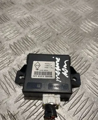 Renault Megane III Alarm control unit/module 4M5418R0A