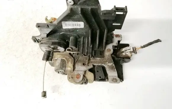 Volkswagen Caddy Front door lock 3b1837016 113684
