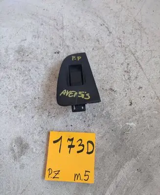Toyota Avensis T250 Electric window control switch 46458949