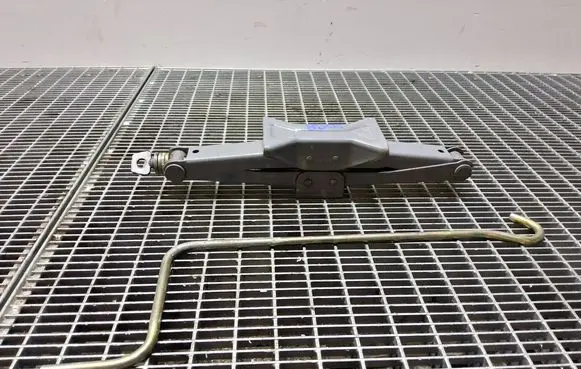 Suzuki Jimny Lift Jack 