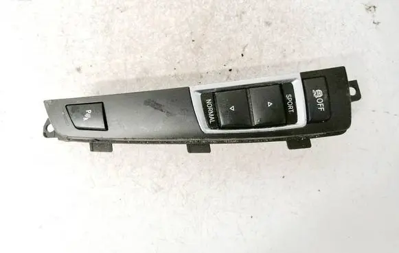 BMW 5 F10 F11 Parking (PDC) sensor switch 61319202942