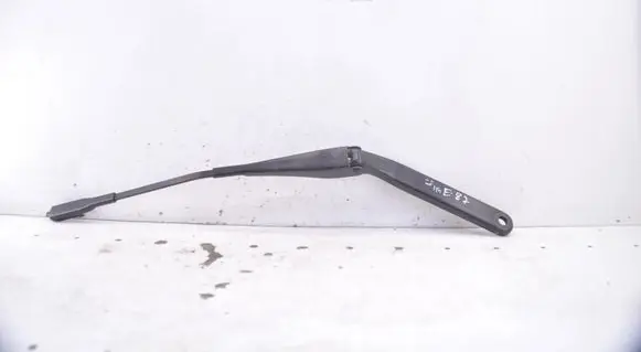 BMW 1 E81 E87 Front wiper blade arm