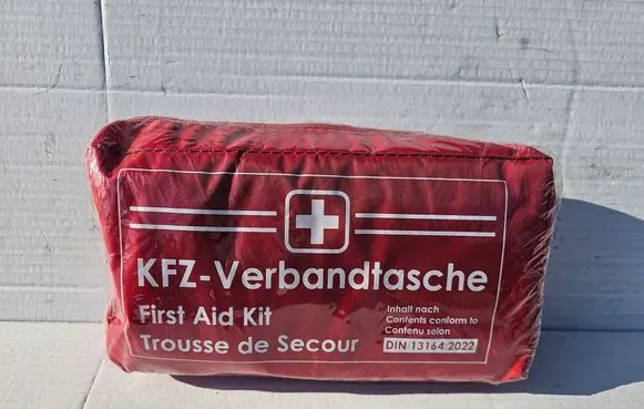 KIA Sportage First aid kit SPORTAGE4APTECZKA