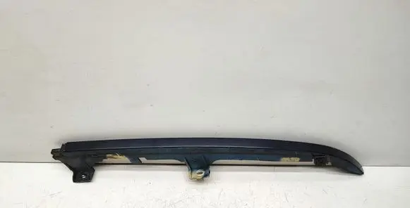 Nissan Primera Under headlight/headlamp trim 62332