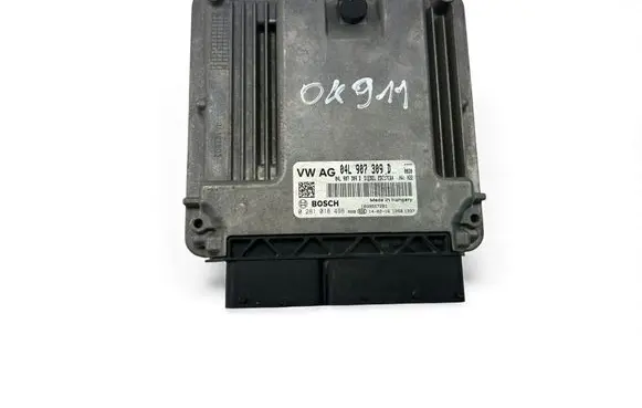 Skoda Octavia Mk3 (5E) Engine control unit/module ECU 04L907309D 0281018498