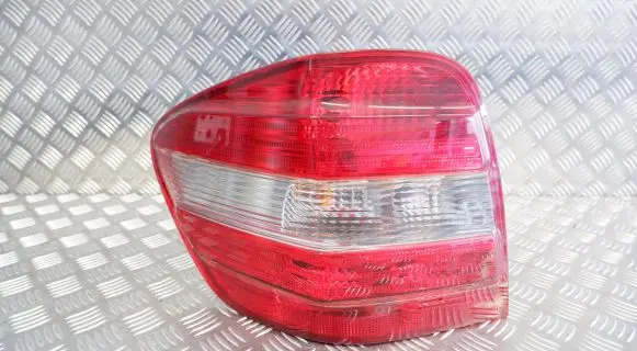 Mercedes-Benz ML W164 Rear/tail lights