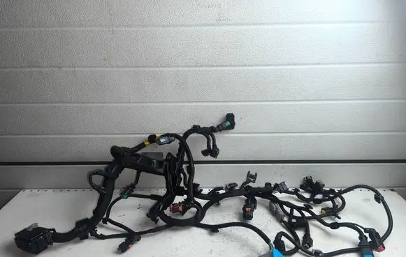 Peugeot Traveller Engine installation wiring loom 9800137480 PA66GF30