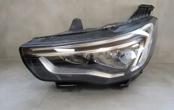 Opel Grandland X Headlight/headlamp YP00015780