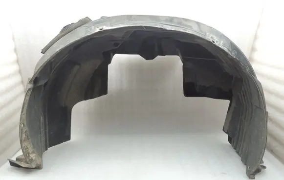 Nissan Navara D40 Front wheel arch liner splash guards 638403X00A