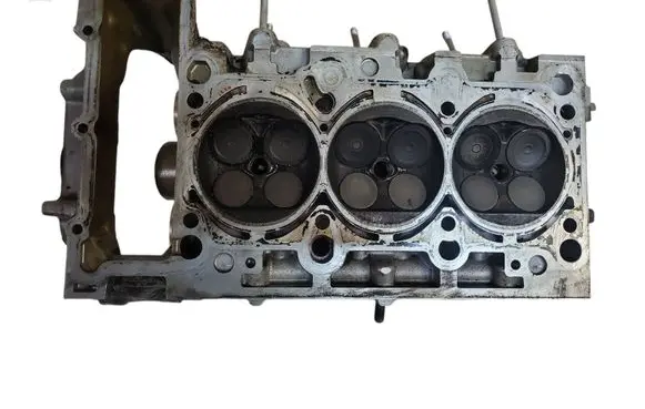 Engine head