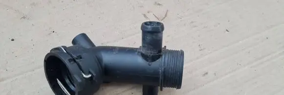 Audi Q5 SQ5 Engine coolant pipe/hose 80A122293L