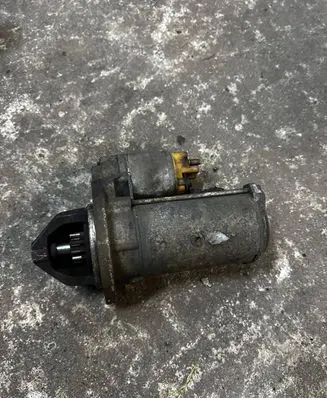 Mercedes-Benz Vito Viano W639 Starter motor D7R46 0051511301 27D40488BC