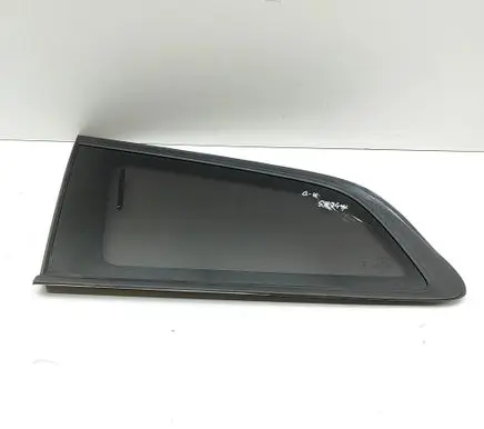 Volvo V60 Rear side window 32132156