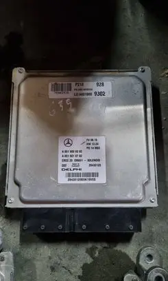Mercedes-Benz Sprinter W906 Engine control unit/module A6519009302