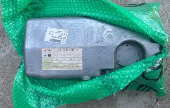 Skoda Octavia Mk1 (1U) Oil sump 038103601MA