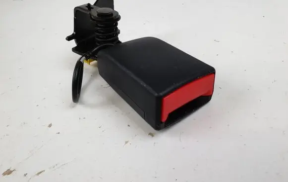 Mercedes-Benz A W176 Rear seatbelt buckle A1768600369
