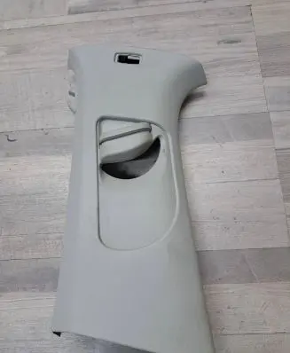 (B) pillar trim (top)