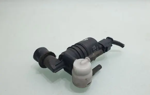 Peugeot 3008 I Windscreen/windshield washer pump 9643447980