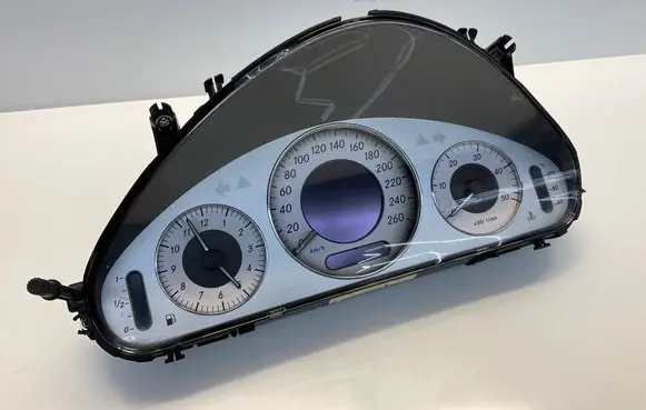 Mercedes-Benz E W211 Speedometer (instrument cluster) A2115403547 110080283 002268