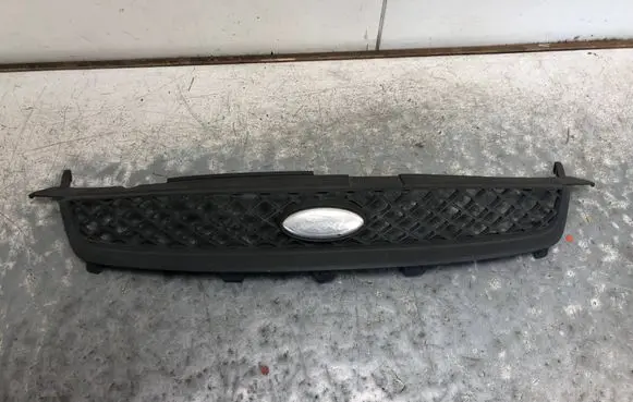 Ford Fiesta Front grill 6S618200ACWBILI 6S618200ACW