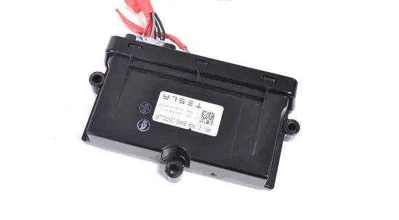 Tesla Model S Rear brake EMF control unit/module 100761800J