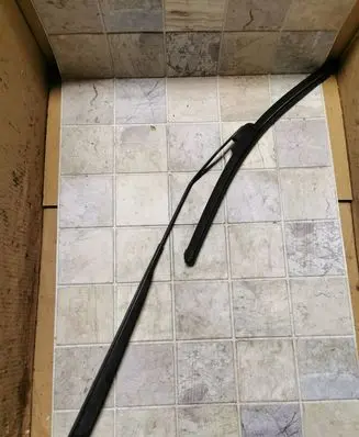 Citroen C3 Front wiper blade arm 80007657
