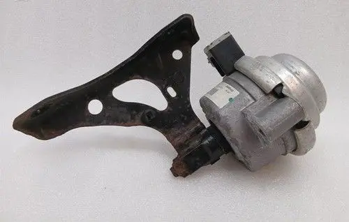 Porsche Cayman 987 Engine mount bracket 98137505904