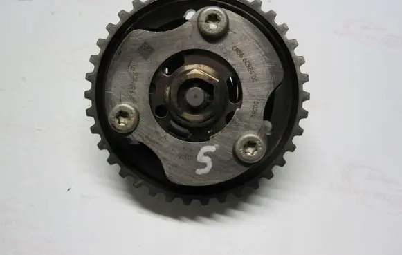 Ford Focus Camshaft pulley/ VANOS CM5G6C524DC