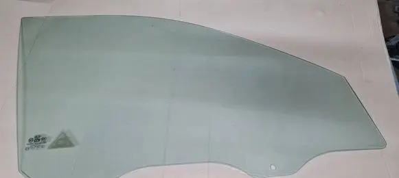 KIA Sportage Front door window glass four-door E000008 43R000382 DOT748M352AS2