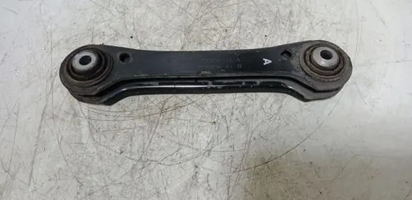 BMW 1 E81 E87 Rear control arm 10353212 678223702A 678223802B