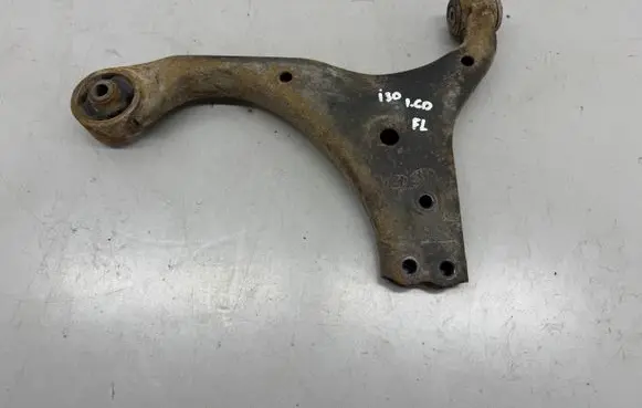 Hyundai i30 Front control arm 