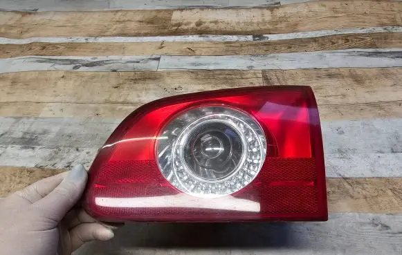 Volkswagen PASSAT B6 Tailgate rear/tail lights 3C9945094