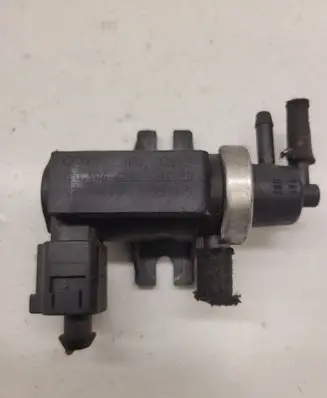 Volkswagen Golf IV Turbo solenoid valve 1J0906627 7290320