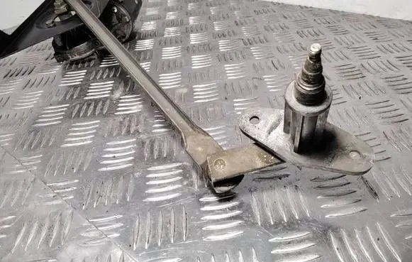 Volkswagen I LT Front wiper linkage and motor 281955326 281955216