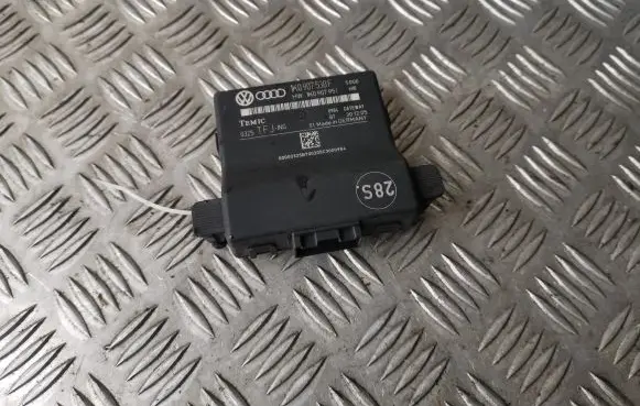 Volkswagen Touran I Gateway control module 1K0907530F 1K0907951