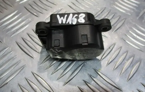 Mercedes-Benz A W168 Central body control module A1688204342