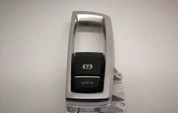 BMW 5 F10 F11 Hand parking brake switch 9385029