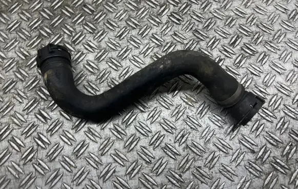 Brake vacuum hose/pipe
