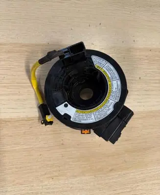 Suzuki Vitara (LY) Airbag squib ring wiring 