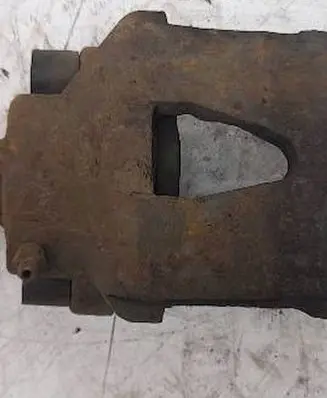 Volkswagen Golf IV Front brake caliper