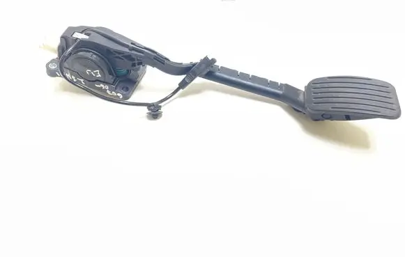 Peugeot 607 Accelerator throttle pedal F00C3E2429