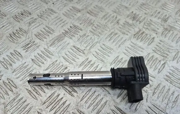 High voltage ignition coil