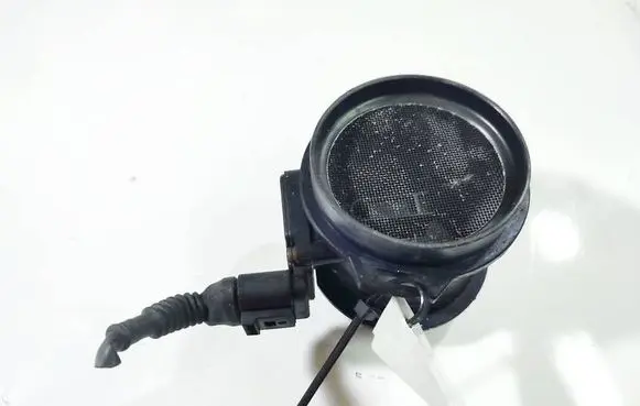 Audi A6 S6 C5 4B Mass air flow meter 06C133471A AFH7501A