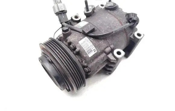 KIA Sportage Air conditioning (A/C) compressor (pump) F500DX9FA04