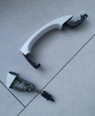 Audi Q5 SQ5 Front door exterior handle 8T0837205A 8T12837
