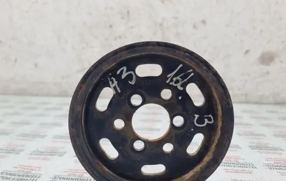 Audi A3 S3 8L Power steering pump pulley 038145255A